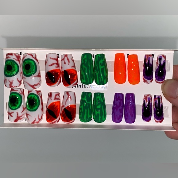 Handmade long coffin shape press on nails - Halloween - Picture 7 of 11